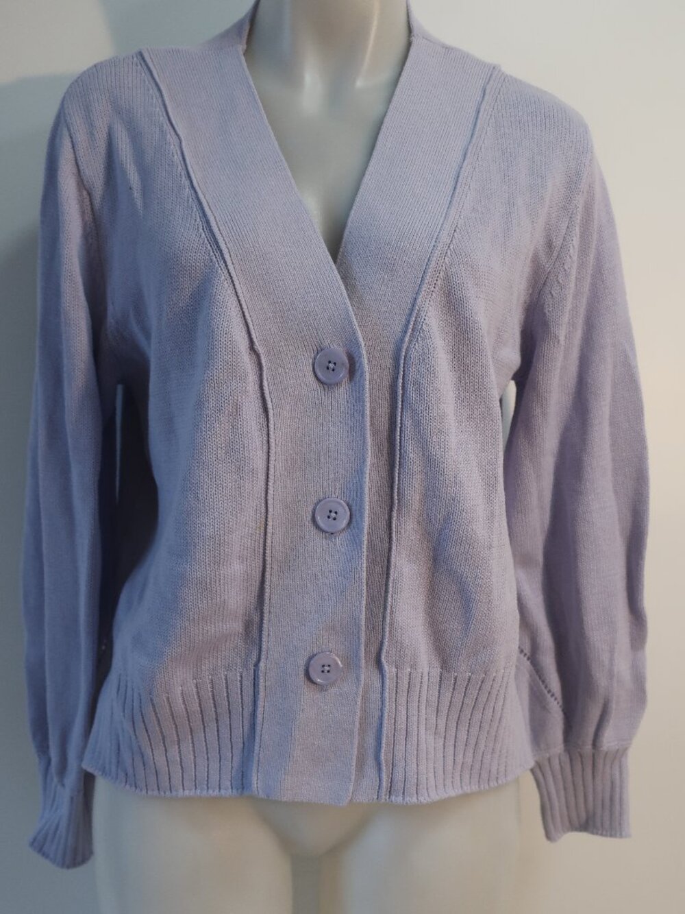 Womens 27 Miles Malibu (Item-107) Lavender V-Neck Cardigan Sweater M - Picture 7 of 16